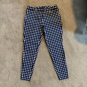 Never worn The Limited Skinny dress pants